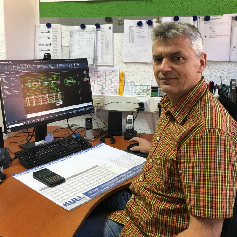 Jürgen bei der Arbeit